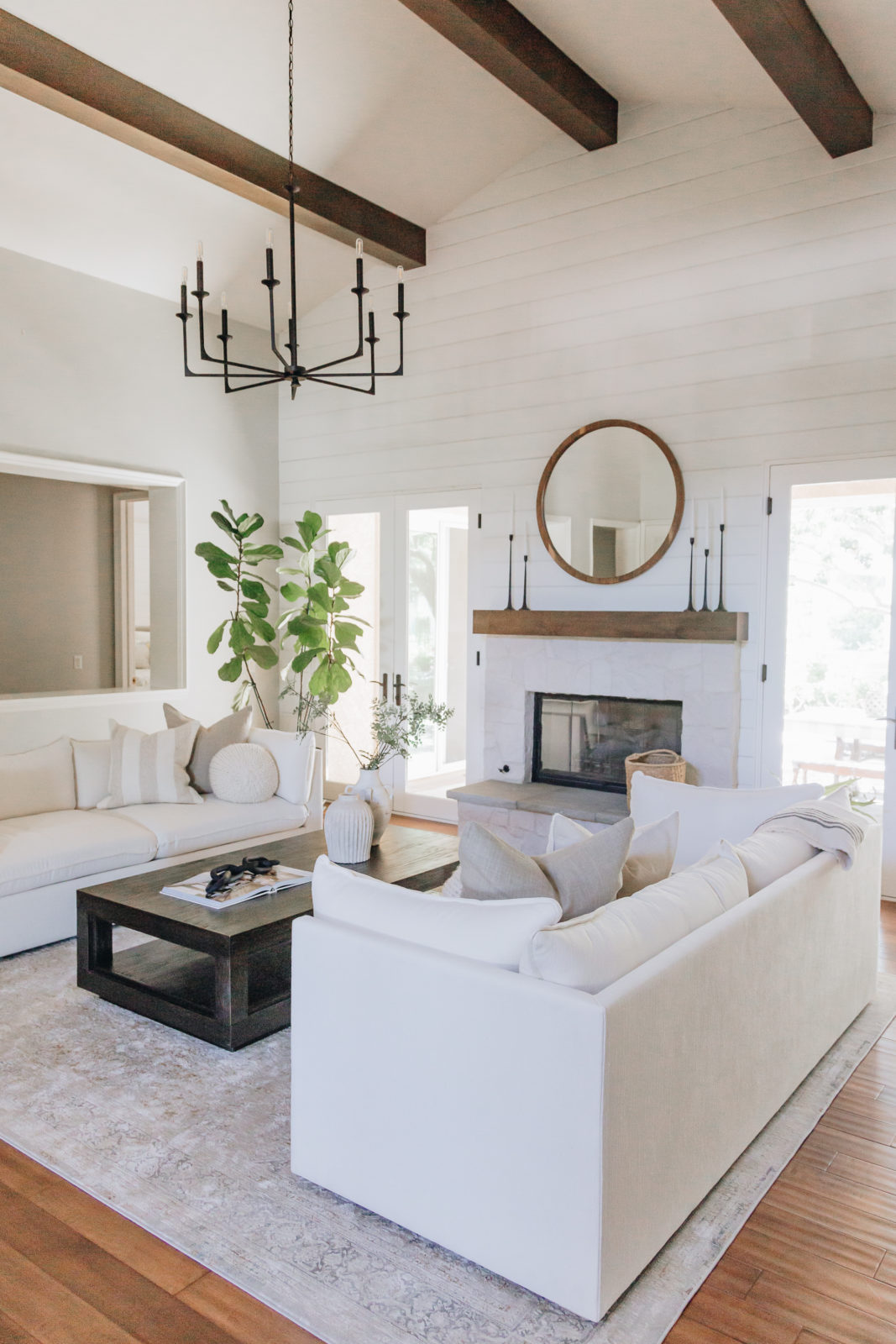 The Amelia Project Living Room Reveal - rebeccarollinsinteriors.com